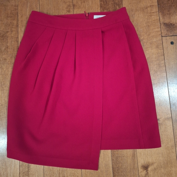 Club Monaco red skirt - Picture 1 of 3